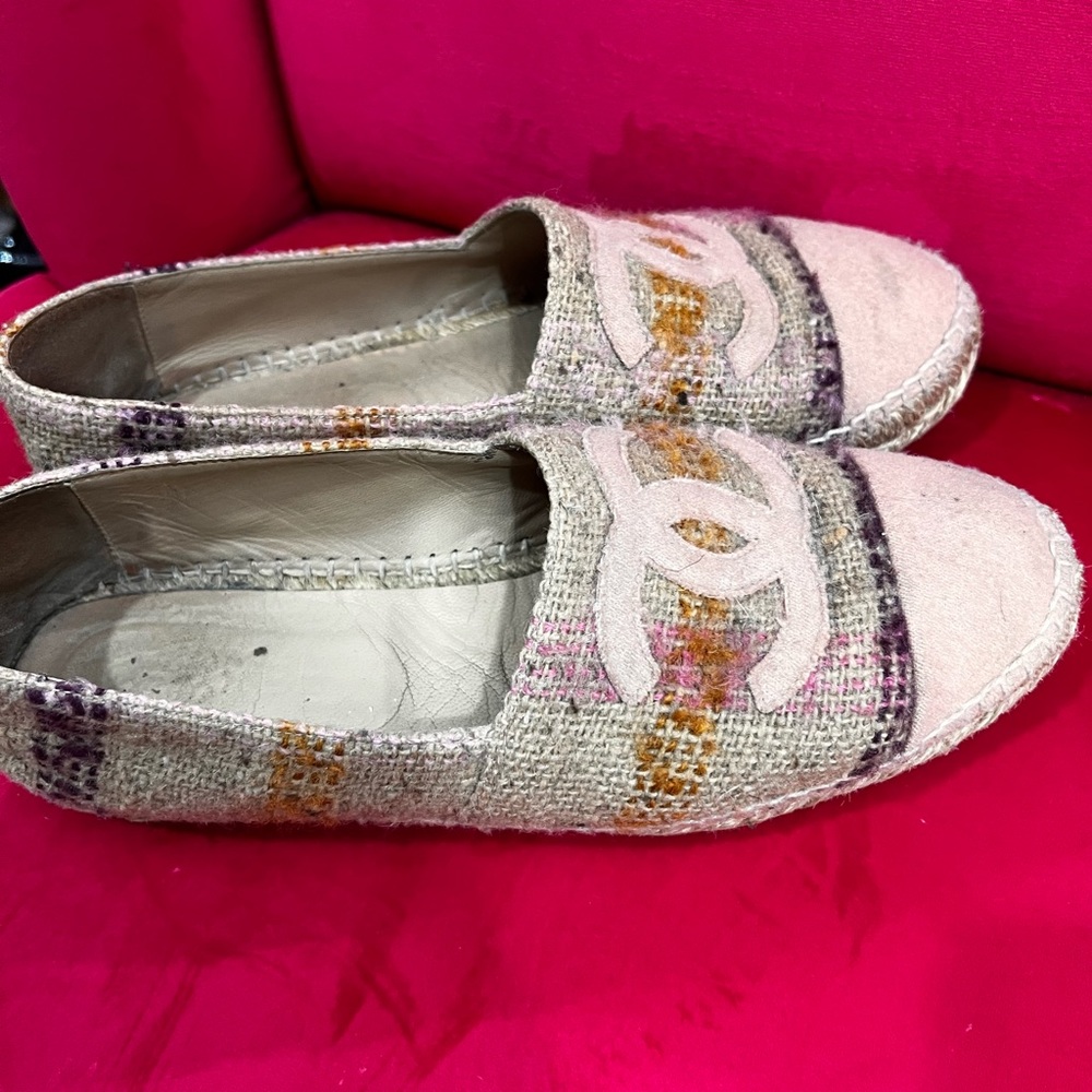 Pink Tweed Espadrille Flats with Interlocking Logo